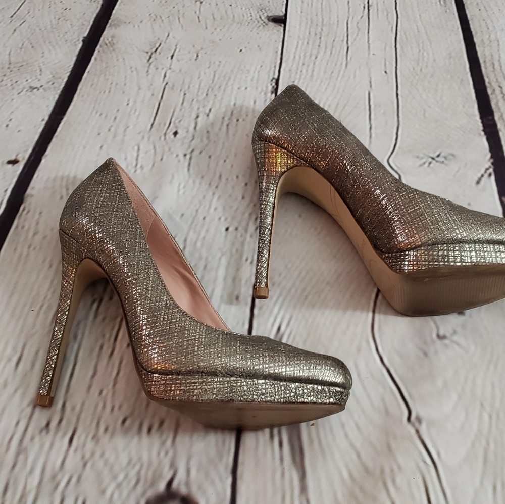 Enzo Angiolini Metalic Stiletto sz 9